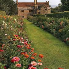Herbaceous Border At Mottistone Manor Gardens Isle Of Wight Isle Of Wight Manor Garden Beautiful Places