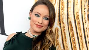 Olivia Wilde snuggles with baby daughter Daisy in sweet photo