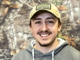 Family crisis helped PFW grad student find his future path