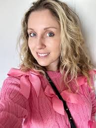 Joy Calloway's Instagram, Twitter & Facebook