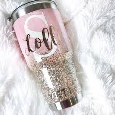Ombre Glitter Yeti New Revealed Yeti Logo This New Customization Option Will Be Available When The Shop Yeti Cup Designs Glitter Yeti Glitter Tumbler Cups