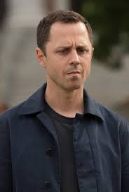 Sneaky Pete: Season 1 Review