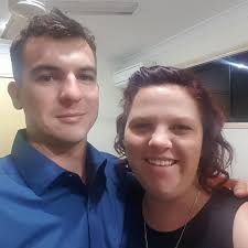 Mackay SES Valentines stuck together during Cyclone Debbie