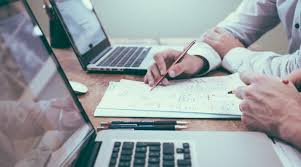 Dari semua jenis proposal tersebut di atas mempunyai jadi, jika kita telah mengetahui inti dari penutup proposal, maka akan lebih mudah untuk menyusun kalimat penutup proposal. Contoh Membuat Proposal Sponsorship Moms Institute