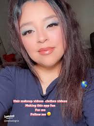 Discovering My Creative Outlet: Hi Friends! I'm Dalia 😊