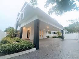 Country heights is a public housing estate located in kajang. 3 Storey Modern Brand New Bungalow Country Heights Kajang Houses For Sale In Kajang Selangor Sheryna Com My Mobile 756401