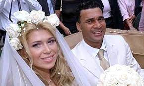 ☞☞☞ subscribe to receive the new.!! Ruud Gullit S Wife Leaves Him For A Younger Man After Getting Sick Of His Cheating Daily Mail Online