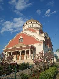 In fiecare an, la 40 de zile de la sfintele pasti, biserica ortodoxa sarbatoreste praznicul inaltarii domnului. Bucuresti Romania GeograficÄƒ