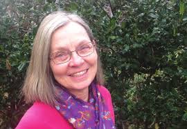 C O M M U N I T Y E D U C A T I O N