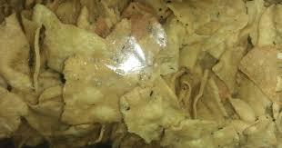 Sedikit demi sedikit ambil adonan, haluskan hingga tipis dan potong sesuai selera. 988 Resep Keripik Bawang Sledri Enak Dan Sederhana Ala Rumahan Cookpad