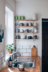 Hey It Doesn T Hurt To Ask Real Life Rental Renovations That Landlords Actually Helped Pay For Small Apartment Kitchen Decor Small Apartment Kitchen Kitchen Decor Apartment