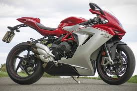 MV Agusta F3 800 (2013) - Review inc VIDEO