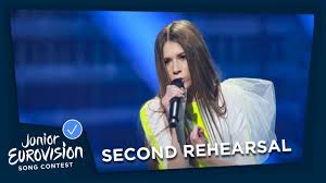 All contests before 1978 have had one presenter, and only a few after 1988 have had only one presenter (these being in 1993, 1995 and 2013). Roksana Wegiel Anyone I Want To Be Second Rehearsal Poland Junior Eurovision 2018 Youtube