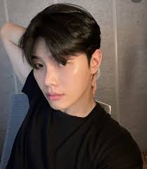 五人에 있는 Elly Chen님의 핀