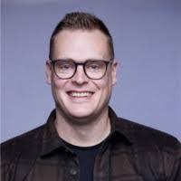 Casey Nuttall's Instagram, Twitter & Facebook