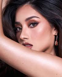 The Qrown Philippines added a new...