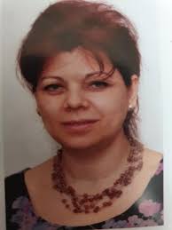 Olimpia ȘTEFAN PICTURĂ Absolventă a Facultății de ARTE a Universității  “DUNAREA DE JOS”-Galați, licențiată a Universității de Arte “George  Enescu”-Iași, specializarea pictură.