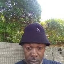 👤 Becky sent you a private message 5 minutes ago "Where are you from?"