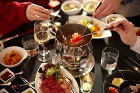 Sticky fingers is an eurasian restaurant in regensburg, by. Fondue Essen Im Sticky Fingers Picture Of Sticky Fingers St Anton Am Arlberg Tripadvisor