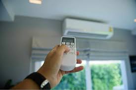 Quel que soit le modèle, on commence toujours par choisir l'emplacement du climatiseur en tenant compte du câblage électrique et en il réalise une installation fiable et aux normes de sécurités ; Alerte Canicule Sous Quelles Conditions Peut On Installer La Climatisation La Loi Pinel
