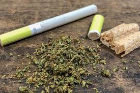 Prix des cigarettes au luxembourg. Luxembourg Parfois Considere Comme Un Joint Legal La Vente De Cigarettes Au Chanvre Cbd Autorise