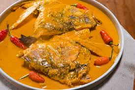 Gulai merupakan salah satu masakan berbahan baku daging ayam, aneka ikan, kambing, sapi, jeroan, atau sayuran seperti nangka muda dan daun. Resep Gulai Kepala Kakap Untuk Menu Santap Malam