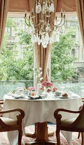 Book a flight to zurich. Elegante Savoy Restaurants In Zurich Savoy Hotel Baur En Ville