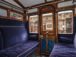 Victorian Train Carriage Interior Google Search Luxury Train Pullman Train Vintage Train