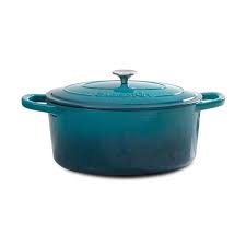 With the heavy lid, you don't have to worry about moisture escaping meaning that meat cooked in this dish will be tender and juicy. 5 Best Dutch Ovens 2021 Reviewed Shopping Food Network Food Network