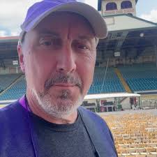 Join us for the at the Farmer's Market from 3-7 Wednesday, Sept 17th for  the Multi-Chamber Ribbon Cutting (at 4:30) for Almost There Senior and very  special musical guests Eddie Kilgallon and Chris ...