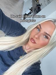 Rose Winter (@roseapwinter)