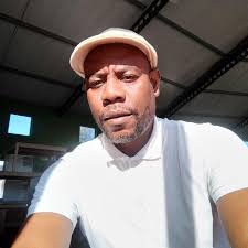 A zim warrior fan Simbarashe Tandadzai agadzira team iyi ..iri sei iyi bhoo  here or haisi bhoo..Whats your thoughta guys is this team good or its a  no..lets discuss