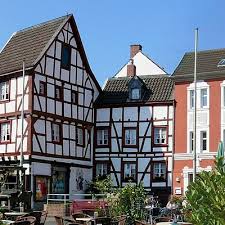 Weiterhin wurde im september 2016 ein för. Die Nordeifel Kreisstadt Euskirchen Einkaufen Aktiv Sein