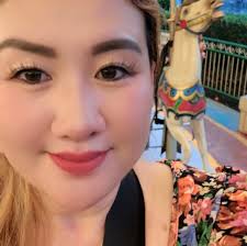 AKO'Y NASA KALENDARYO NA!” Gorgeous celebrity ambassador Sue Ramirez  proudly performs at her launch event tonight for a liquor brand.  #Ginebra2026CalendarGirl #sueramirez 🎥 @girlfrommanila