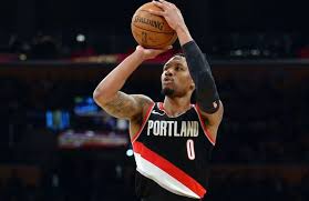 On the mic, dame lillard on the court. Trail Blazers All Star Damian Lillard Calls Play In Tournament Perfect Return To Play Scenario For Nba Lakers Nation