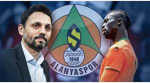 Alanyaspor is a professional turkish football club located in the town of alanya. Alanyaspor Mit Bulut Ex Freiburger Cisse An Die Tabellenspitze Der Super Lig Transfermarkt