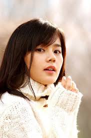 I've been eagerly awaiting witch yoo hee (aka witch amusement) ever since i heard it announced, first because of the director behind it, and then as each successive cast member was added. Witch Yoo Hee G L A M O R I S E D