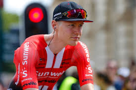 Browse 1,801 wilco kelderman stock photos and images available, or start a new search to explore. Team Sunweb Met Kelderman Naar Vuelta Vuelta Ad Nl