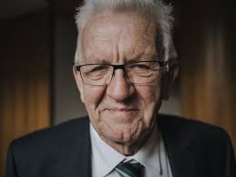 Winfried Kretschmann im Interview: „Mit einem Führungsamt in der Demokratie  darf man nie verzweifeln“