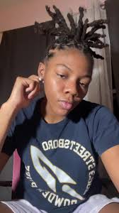 Naomi.Benson (@naomi.benson)