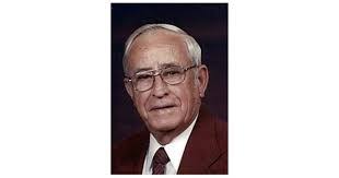 Vickie Reeder's Instagram, Twitter & Facebook