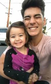 Brooklyn &Chance cute moment