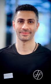 Unsere Personal Trainer:innen I Holmes Place