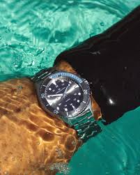 Hamilton american classic psr digital quartz bracelet watch, 35mm x 41mm. Hamilton Watch Hamiltonwatch Twitter