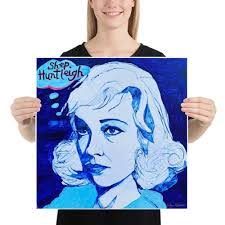 Sue Stitt's Instagram, Twitter & Facebook