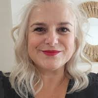 Kim Stump's Instagram, Twitter & Facebook