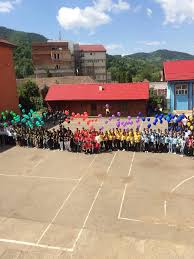 Ca sa intrii la un liceu teoretic iti trebuie minim media 5 la evaluarea nationala sau nu conteaza cat iei la evaluare?(daca iau 5 la mate in evaluate nu ma. Interact Club Viseu De Sus Community Facebook