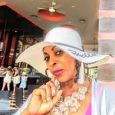 Join Darla Cummings and invest in startups