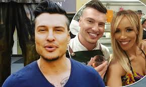 She has appeared in many videos. Masterchef Australia S Ben Ungermann Engaged To South African Tv Star Leigh Anne Williams Daily Mail Online