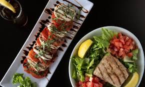 Get breakfast, lunch, dinner and more delivered from your favorite restaurants right to your doorstep with one easy click. Food Delivery In Grand Rapids Mi From Restaurants Near You Postmates
